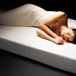 ベッドに敷いた布団の寝心地と注意点